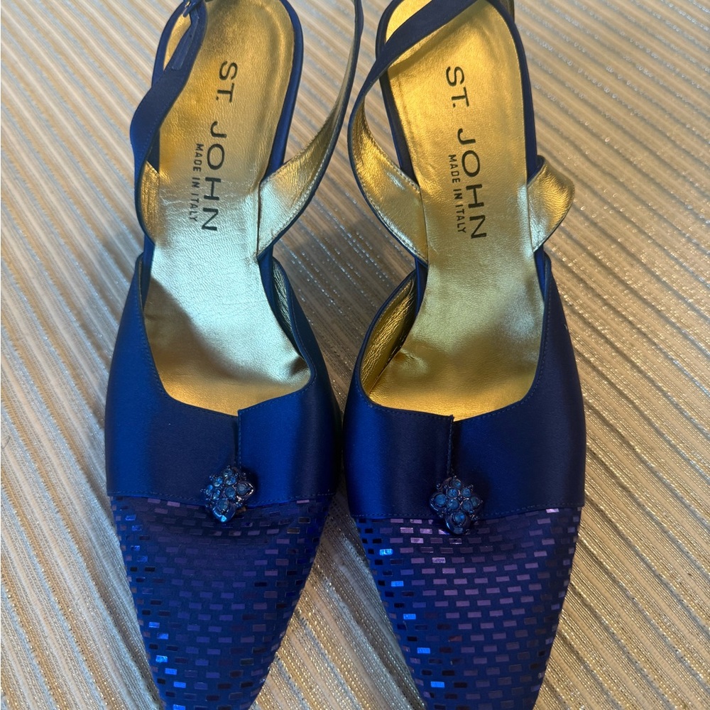 St. John Blue Slingback Heels with Pointed Toe